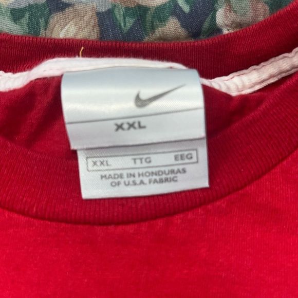 VINTAGE NIKE TEE - Picture 2 of 4